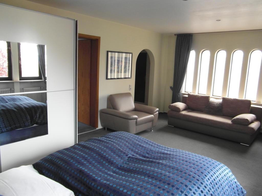 Castello Bianco Hotel Wadern Ngoại thất bức ảnh