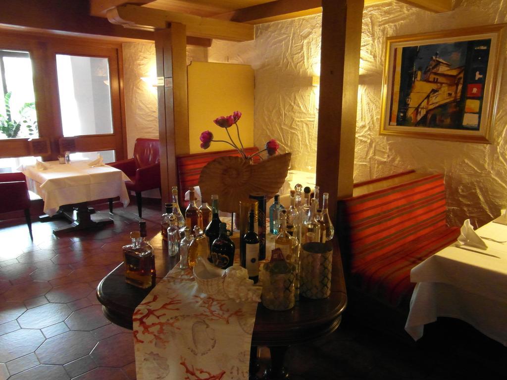 Castello Bianco Hotel Wadern Ngoại thất bức ảnh