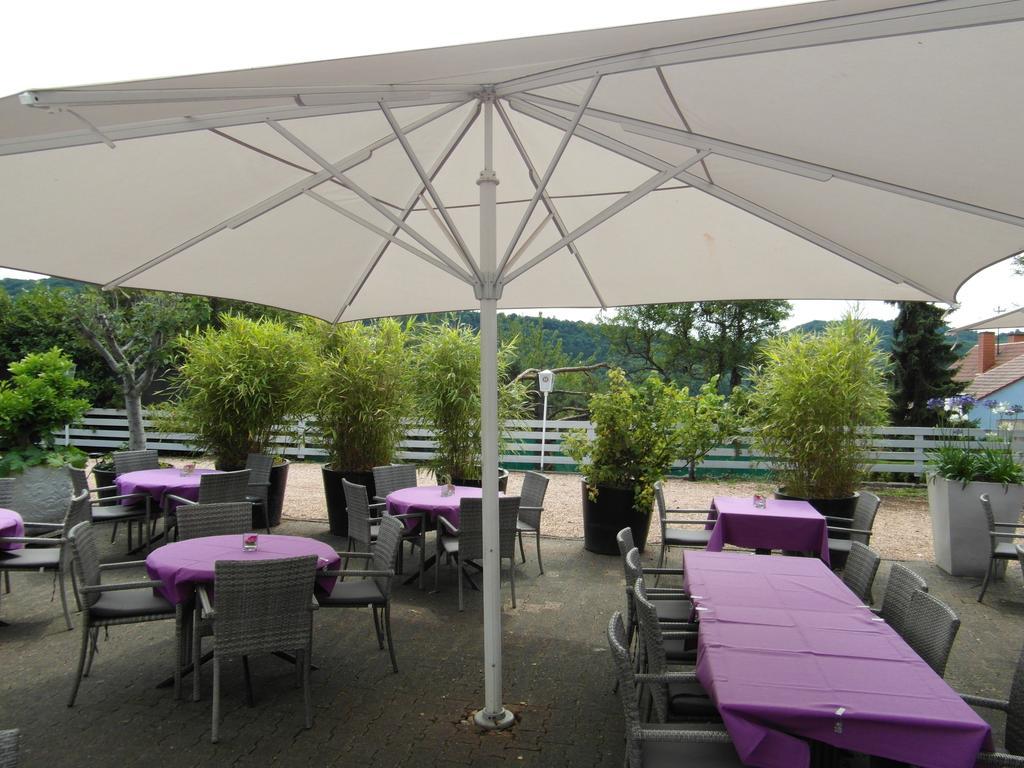 Castello Bianco Hotel Wadern Ngoại thất bức ảnh