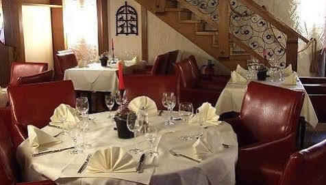 Castello Bianco Hotel Wadern Ngoại thất bức ảnh